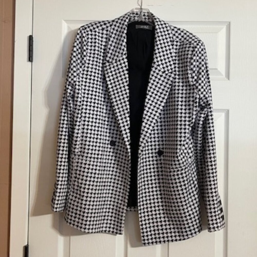 Marled Brand Black & White Double Breasted Houndstooth Blazer